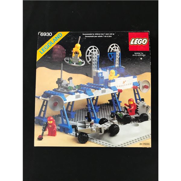 COMPLETE LEGO LEGOLAND 6930 IN ORIGINAL PACKAGING