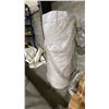 Image 2 : LARGE ROLL OF INSULATED REFLECTIVE BUILDING MATERIAL