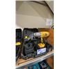 Image 2 : DEWALT DW059 CORDLESS DRILL IN HARD TRANSPORT CASE WITH 2 BATTERIES & CHARGER