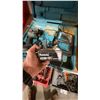 Image 5 : MAKITA CORDLESS IMPACT WRENCH WITH 2 BATTERIES & CHARGER IN HARD TRANSPORT CASE