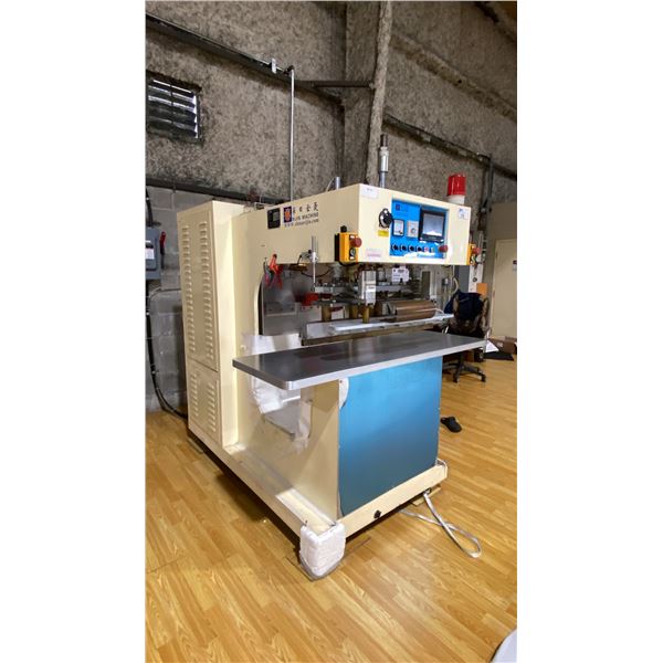 RIJINMACHINE RJ-15000FB 20KVA 15KW 600V 3 PHASE HIGH FREQUENCY PLASTIC AND CANVAS INDUSTRIAL