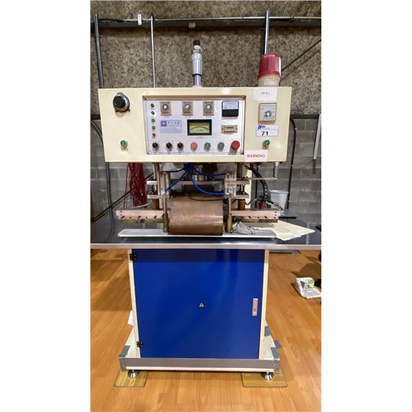 RIJINMACHINE WS-15000FB 20KVA 15KW 440V 3 PHASE HIGH FREQUENCY PLASTIC AND CANVAS INDUSTRIAL WELDING