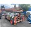 Image 1 : SKYJACK SJ 7135 ORANGE 41' REACH 1000LB PLATFORM CAPACITY ROUGH TERRAIN PNEUMATIC TIRE SCISSOR LIFT