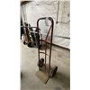 Image 3 : RED METAL SOLID TIRE HAND TRUCK