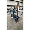 Image 2 : BLUE MOBILE WORKSHOP CART WITH MACHINE VICE