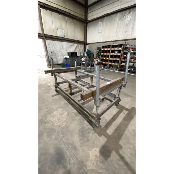 HEAVY DUTY MATERIAL CART