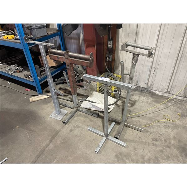 GROUP OF 4 MATERIAL ROLLER/STANDS, TRAILER HITCH ATTACHMENTS & CHAIN