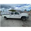 Image 4 : 2007 CHEVROLET 3500 LS, 4DR CREW CAB PU, WHITE, VIN 1GCHK33U57F116881,
