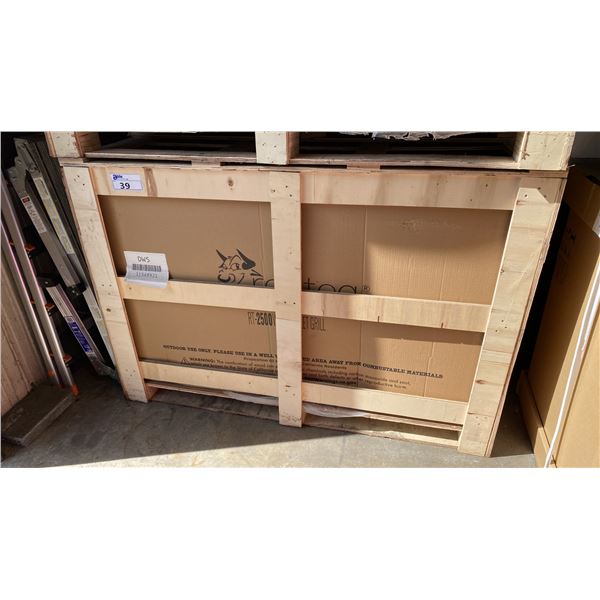 RECTEQ MODEL RT-2500 BFG. LARGE COMMERCIAL SCALE SMART WOOD PELLET GRILL + SMOKER