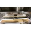 Image 4 : BLAZE GRILLS MODEL BLZ-4LTE3. 32" 4 BURNER STAINLESS STEEL BUILT IN NATURAL GAS GRILL WITH INTERIOR