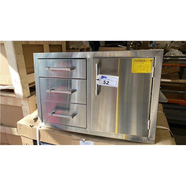 ALFRESCO MODEL AXE-DDC-R-SC. STAINLESS STEEL 3 DRAWER SINGLE ACCESS DOOR BUILT IN OUTDOOR COMBO UNIT