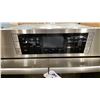 Image 3 : BOSCH MODEL HSLP451UC. BENCHMARK SERIES 30" STAINLESS STEEL BUILT IN STEAM CONVECTION OVEN WITH DUAL