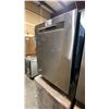 Image 2 : BOSCH SHP55CM5N. BOSCH 500 SERIES, PREMIUM 24-INCH BUILT-IN POCKET-HANDLE DISHWASHER