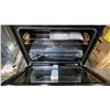 Image 4 : FRIGIDAIRE MODEL GCWS3067ADD. 30-INCH BUILT-IN SINGLE ELECTRIC WALL OVEN, BLACK STAINLESS STEEL