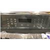 Image 3 : GE MODEL JTS3000SNSS. 30-INCH SMART BUILT-IN SINGLE ELECTRIC WALL OVEN, FRAMELESS STAINLESS STEEL