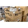 Image 2 : NAPOLEON MODEL F365DNGT. FREESTYLE 365 3-BURNER PROPANE GAS BBQ GRILL IN GRAPHITE GREY