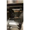 Image 11 : NAPOLEON MODEL 825RSBI. PRESTIGE PRO 825 RSBI STAINLESS STEEL DUAL HEAD NATURAL GAS GRILL WITH