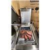 Image 4 : NAPOLEON MODEL 825RSBI. PRESTIGE PRO 825 RSBI STAINLESS STEEL DUAL HEAD NATURAL GAS GRILL WITH