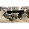 Image 6 : NAPOLEON MODEL 825RSBI. PRESTIGE PRO 825 RSBI STAINLESS STEEL DUAL HEAD NATURAL GAS GRILL WITH