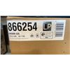 Image 3 : BROIL KING MODEL 866254. CROWN 520 5-BURNER PROPANE GAS GRILL IN BLACK.