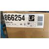 Image 3 : BROIL KING MODEL 866254. CROWN 520 5-BURNER PROPANE GAS GRILL IN BLACK.