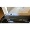 Image 5 : WHIRLPOOL MODEL YWML55011HS09. 1.1 CU. FT. LOW PROFILE MICROWAVE HOOD COMBINATION,  TAP-TO-OPEN DOOR