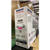 Image 2 : BROAN MODEL GLA3304SS. NUTONE 30" STAINLESS STEEL UNDER CABINET RANGE HOOD WITH 490 MAX BLOWER CFM,