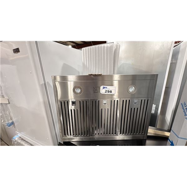 ONEX MODEL OWF630DSS. 30" SLEEK WALL MOUNT RANGE HOOD IN STAINLESS STEEL