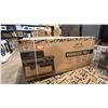 Image 1 : TRAEGER MODEL TFB97JLH. WOODBRIDGE PRO PELLET GRILL WITH SIDE SHELF AND CONNECTIVITY - 970-SQ.IN.
