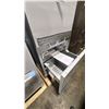 Image 3 : LG STUDIO LSBNC1021P BOTTOM FREEZER BUILT IN REFRIGERATOR, 22 INCH WIDTH, COUNTER DEPTH,