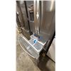 Image 4 : WHIRLPOOL MODEL WRF560SEHZ. 30" STAINLESS STEEL FRENCH DOOR FRIDGE WITH WATER DISPENSER AND BOTTOM