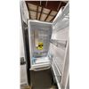 Image 2 : DANBY MODEL DBMF100B1SLDB 23.7" APARTMENT SIZED FRIDGE IN STAINLESS STEEL WITH BOTTOM FREEZER