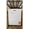 Image 1 : WHIRLPOOL MODEL WDF341PAPW. 24" BUILT IN DISHWASHER IN WHITE