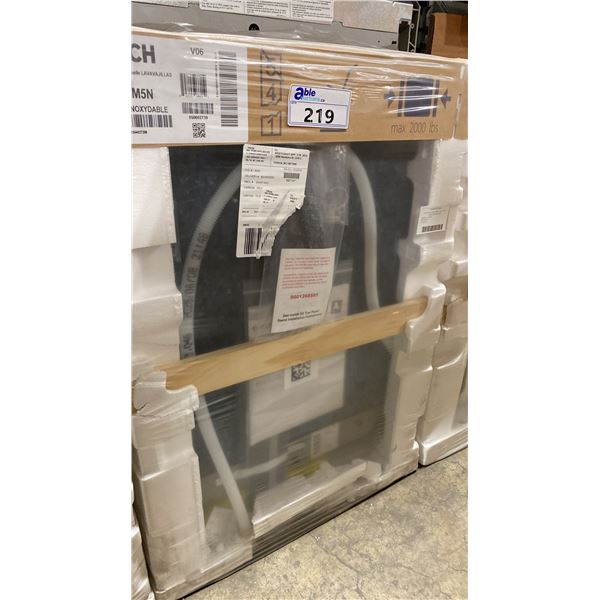 BOSCH MODEL SHX9PCM5N. 24" STAINLESS STEEL FULLY INTEGRATED SMART DISHWASHER, 39 DBA, TOP MOUNTED