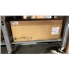 Image 1 : BOSCH MODEL HUI56551UC. 500 SERIES 36" UNDER CABINET PULL OUT RANGE HOOD, 500 CFM, CONVERTIBLE