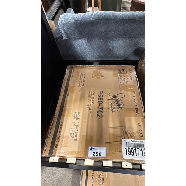 ASHLEY MODEL P560-702 SIGNATURE DESIGN BY ASHLEY HALLOW CREEK OUTDOOR END TABLE
