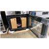 Image 2 : BOSCH MODEL HBL5455RUC 500 SERIES SINGLE CONVECTION WALL OVEN RH DOOR IN STAINLESS STEEL