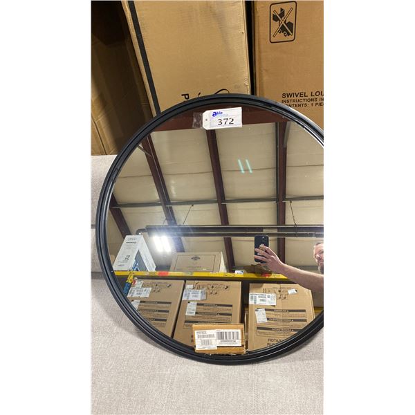 ROUND BLACK METAL FRAMED ACCENT MIRROR APPROX 31"