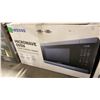 Image 4 : GROUP OF 3 GE AND SAMSUNG MICROWAVE OVENS.