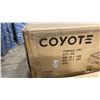 Image 2 : COYOTE MODEL CRC. COYOTE 30-INCH STAINLESS STEEL BUILT-IN REFRESHMENT CENTER