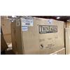 Image 2 : TWIN EAGLE MODEL TEDD363-B. 36 THREE-DRAWER AND DOOR COMBO