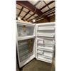 Image 3 : WHIRLPOOL MODEL WRT318FZD. WHITE TEXTURED 18.2 CU FT TOP FREEZER REFRIGERATOR
