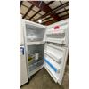 Image 3 : FRIGIDAIRE MODEL FFTR1835VWC. 30" 18.3 CU FT WHITE TOP FREEZER REFRIGERATOR