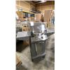 Image 1 : JACKSON GRILLS KEYSTONE 400 MODEL JKS4000SS STAINLESS STEEL NATURAL GAS GRILL *DISPLAY MODEL USED*