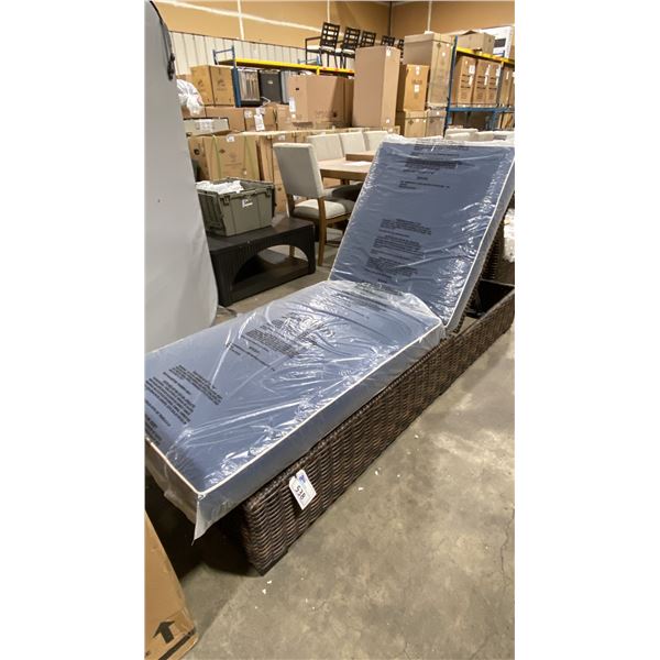 ASHLEY SIGNATURE DESIGN MODEL P783-815 OUTDOOR PATIO CHAISE LOUNGE CHAIR WITH CUSHION