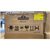 Image 1 : NAPOLEON MODEL F425DPMK-1. FREESTYLE COMPACT 4 BURNER PROPANE GAS BBQ