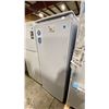 Image 2 : DANBY MODEL DUFM101A2WDD. CLASSIC WHITE 10.1 CU FT GARAGE READY UPRIGHT FREEZER