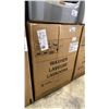 Image 1 : ELECTROLUX MODEL ELFW7437AW. 400 SERIES 27" ARCTIC WHITE FRONT LOAD STEAM WASHING MACHINE