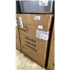 Image 2 : ELECTROLUX MODEL ELFW7437AW. 400 SERIES 27" ARCTIC WHITE FRONT LOAD STEAM WASHING MACHINE