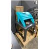 Image 2 : ASHLEY SIGNATURE DESIGN P210-601A OUTDOOR CHAIR IN BOX, ELEMENTS GREY SIDE TABLE IN BOX, C.R